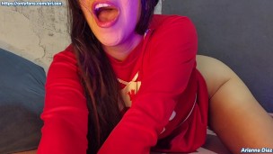 Joi sex virtual POV- MADRASTA SAFADA “acidentalmente” sentou na ROLA do enteado! Step mommy! 😈😈