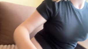 Beautiful brunette shows her whole body in a swimsuit 😍