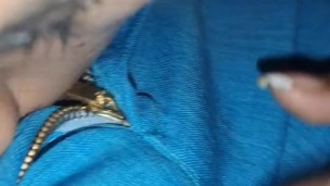 BRASIL – en un estacionamiento vendedora de telecomunicaciones claro y me la chupa se traga mi semen