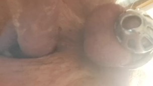 Guarda come si allarga il buco di culo