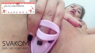 Trying out my new toy EMMA NEO 2 from SVAKOM!! This small but feels fucking great!