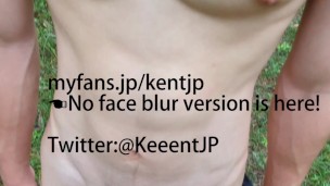 21-year-old Thi-kun also exposes himself outdoors and gives blowjobs to Kent’s cock.